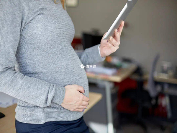 怀女生的孕妈妈更不易记忆减退