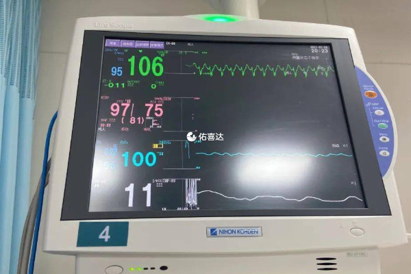 新生兒心率正常值範圍在90到160次每分鐘